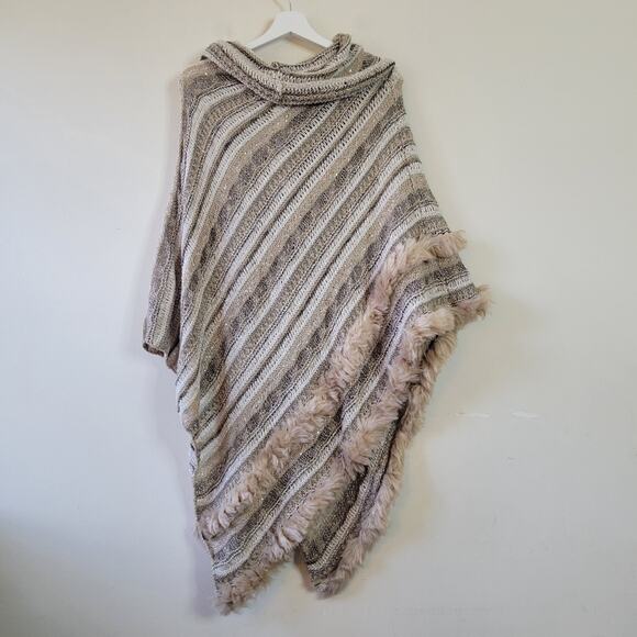 Chico's Tilly Faux-Fur Trimmed Poncho Large XL L/XL - Picture 2 of 7